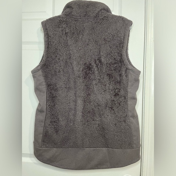 North Face Women's Grey Furry Fleece Vest Jacket Full Zip Up Size Large - Picture 2 of 3